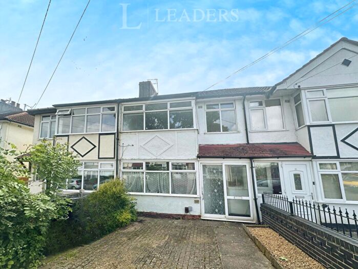 3 Bedroom Terraced House To Rent In Old Oak Road, Kings Norton, Birmingham, B38