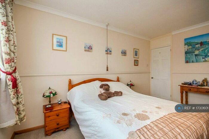 3 Bedroom Terraced House To Rent In Broadsmeath, Tamworth, B77