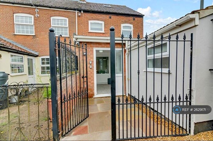 1 Bedroom Flat To Rent In Yarmouth Road, Norwich, NR7