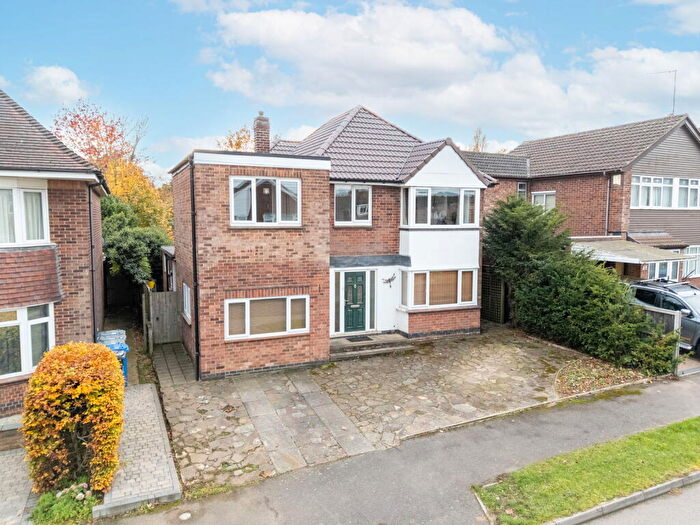 5 Bedroom Detached House For Sale In Bowhill, Kettering, NN16