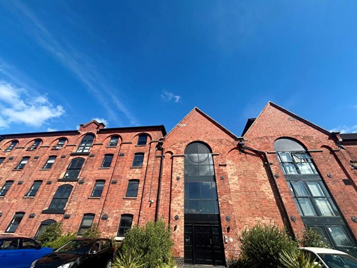 2 Bedroom Flat To Rent In The Maltings, DE14