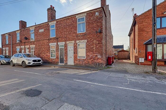 3 Bedroom Terraced House For Sale In North Street, Crowle, DN17