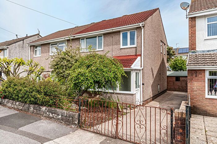 3 Bedroom Semi-Detached House For Sale In Heol Ap Pryce, Beddau, CF38