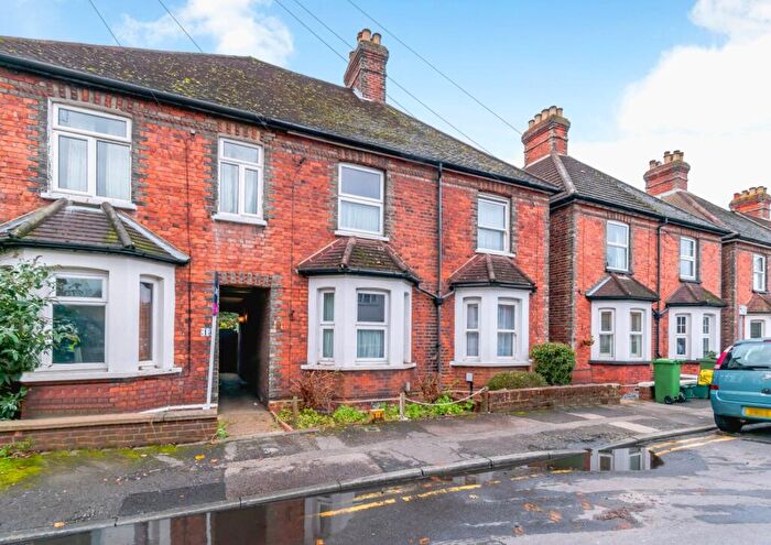 2 Bedroom House To Rent In Margaret Road, Guildford, Surrey, GU1