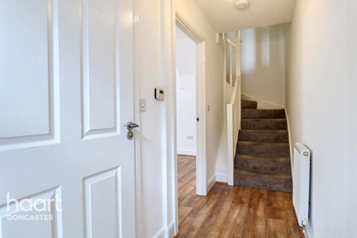 2 Bedroom Semi-Detached House For Sale In School House Mews, Hyde Park, Doncaster, DN1
