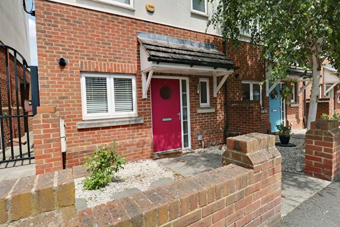 4 Bedroom End Of Terrace House To Rent In Rectory Lane, Sidcup, Kent, DA14