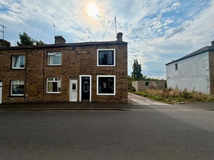 2 Bedroom End Terrace House For Sale In Roundell Road, Barnoldswick, BB18