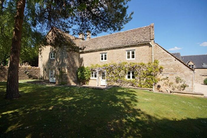 6 Bedroom Farm House To Rent In Idbury, Oxfordshire, OX7