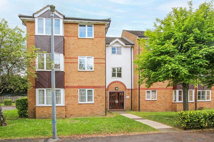 1 Bedroom Flat For Sale In Marley Fields, Leighton Buzzard, LU7