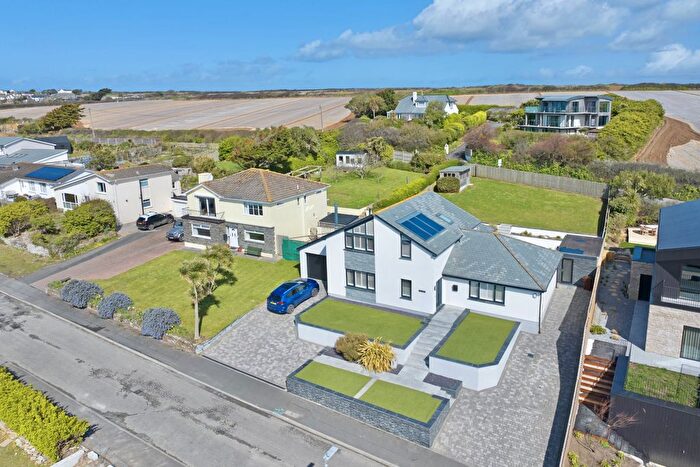 3 Bedroom Terraced House For Sale In Arundell, Mawgan Porth, TR8