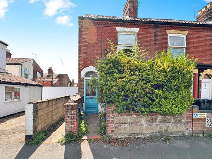 3 Bedroom Terraced House To Rent In Pelham Road, NR3