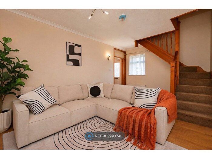5 Bedroom Terraced House To Rent In Wellington Road, Bridgwater, TA6