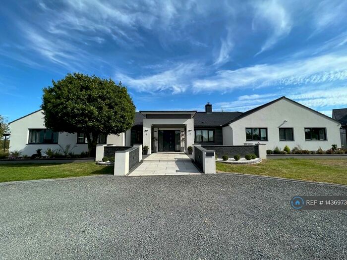 6 Bedroom Bungalow To Rent In Potton Road, Eynesbury Hardwicke, St. Neots, PE19