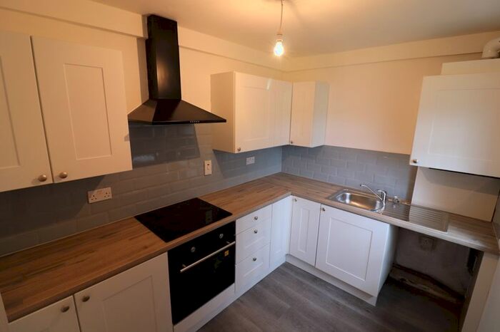 1 Bedroom Flat To Rent In Whitstable Close, Chadderton, Oldham, OL9