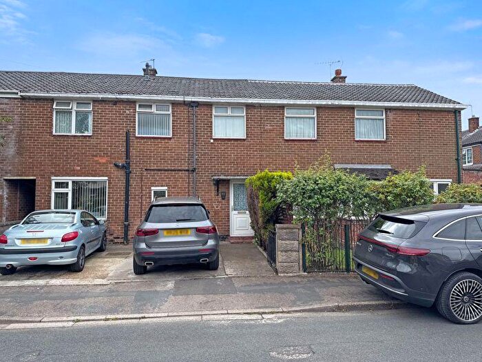 3 Bedroom Terraced House For Sale In Bemrose Road, Derby, DE24