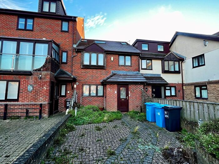 3 Bedroom Terraced House For Sale In Catalina Drive, Poole, Dorset, BH15