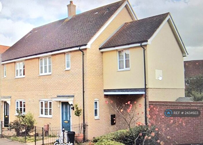 3 Bedroom Semi-Detached House To Rent In Gratian Close, Highwoods, Colchester, CO4