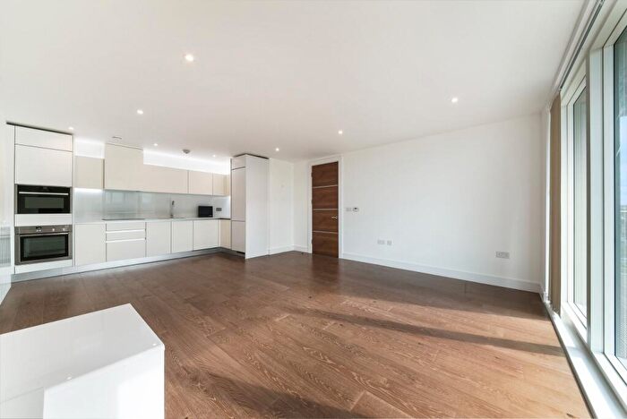 2 Bedroom Apartment To Rent In Merlin Court, Kidbrooke Village, Kidbrooke, SE3