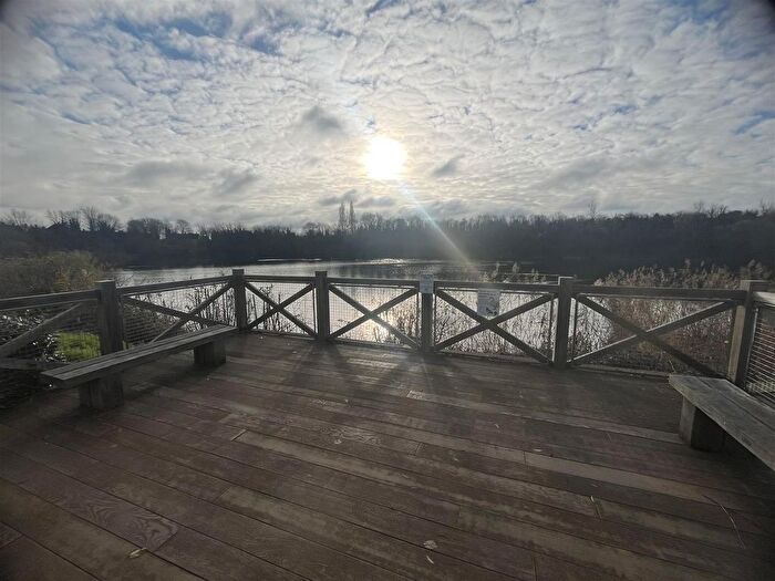 2 Bedroom Property For Sale In Wingate Close, Holbough Lakes, ME6