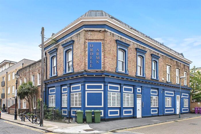 2 Bedroom Flat To Rent In Ordell Road, Bow, London, E3