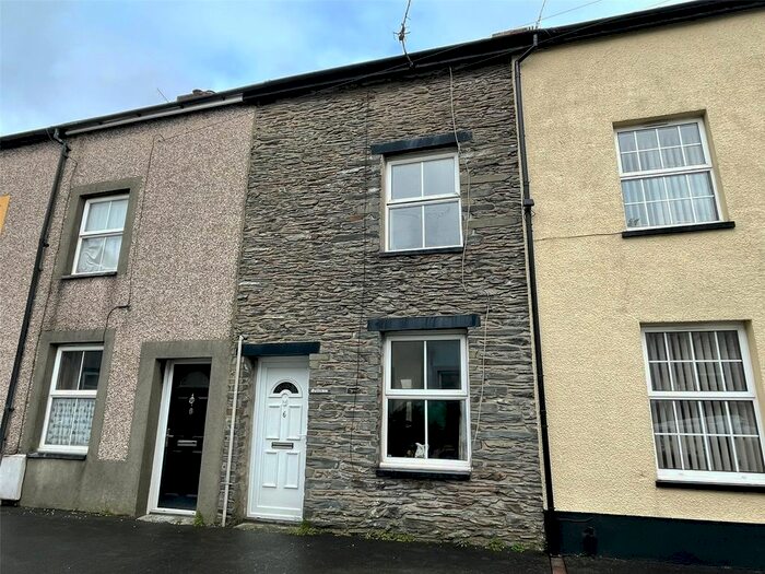3 Bedroom Terraced House For Sale In Heol Iorwerth, Machynlleth, Powys, SY20