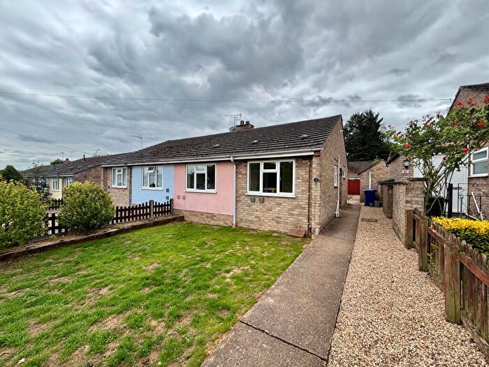 2 Bedroom Bungalow To Rent In The Drove, Brandon, IP27
