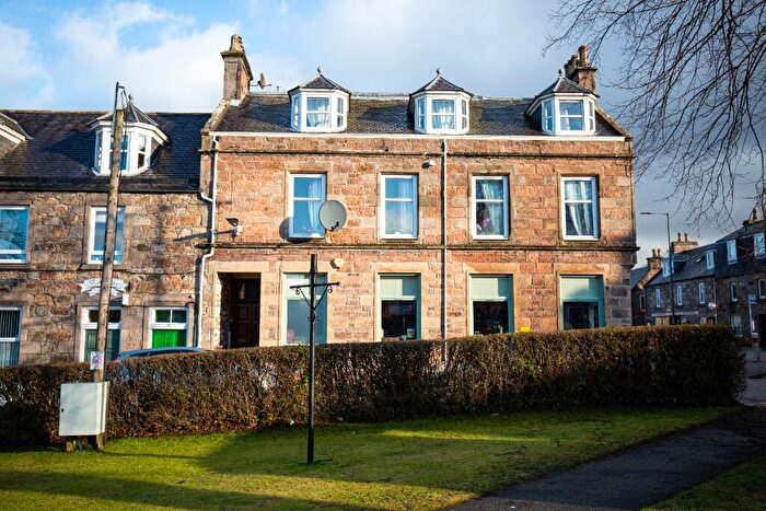 1 Bedroom Flat For Sale In High Street, Aberlour, Banffshire, AB38