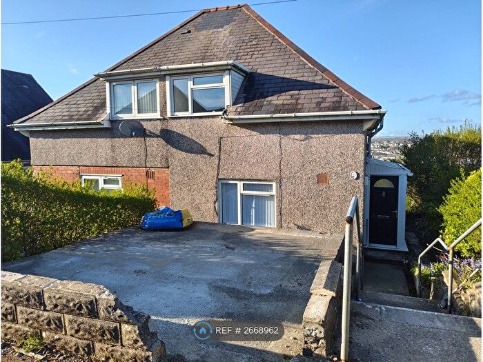 2 Bedroom Semi Detached House To Rent In Gwynfor Road, Swansea, SA2