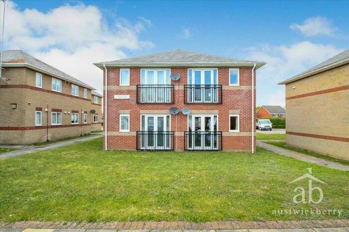 Studio To Rent In St Martins Court, Bugsby Way, Ipswich, IP5