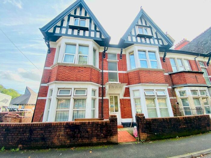 1 Bedroom Flat To Rent In (Flat ) Ground Floor Flat, Cardiff Road, NP20