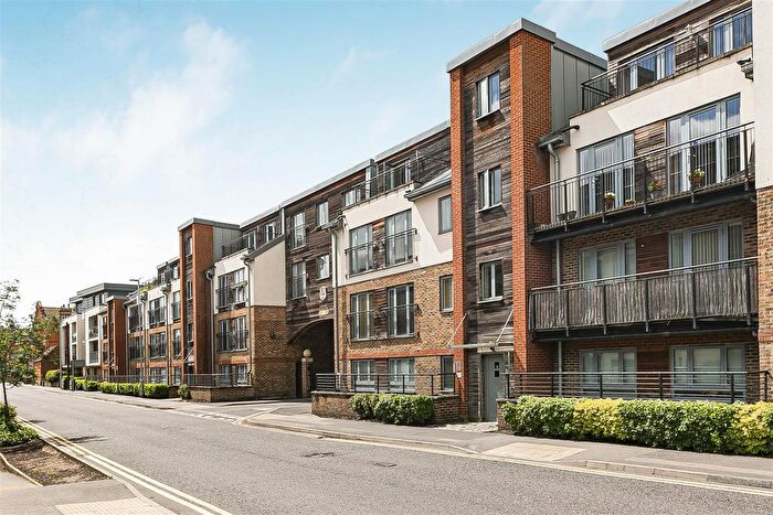 1 Bedroom Flat For Sale In The Waterfront, Hertford, SG14