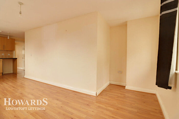 1 Bedroom Flat To Rent In London Road South, Lowestoft, NR33