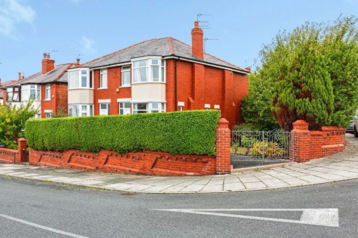 3 Bedroom Semi-Detached House For Sale In Weymouth Road, Blackpool, Lancashire, FY3