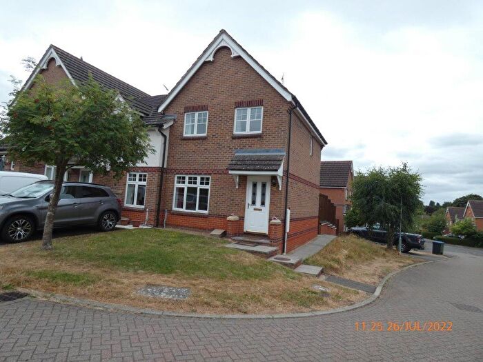 3 Bedroom Semi-Detached House For Sale In Deacon Close, Market Harborough, Leicestershire, LE16