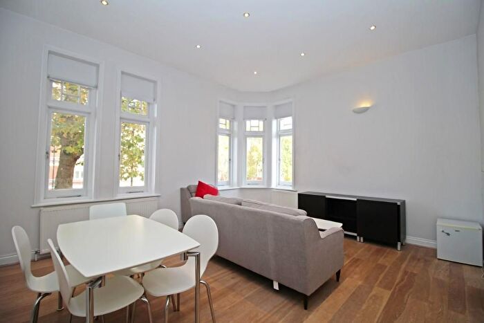 1 Bedroom Flat To Rent In Finchley Road, London, NW3