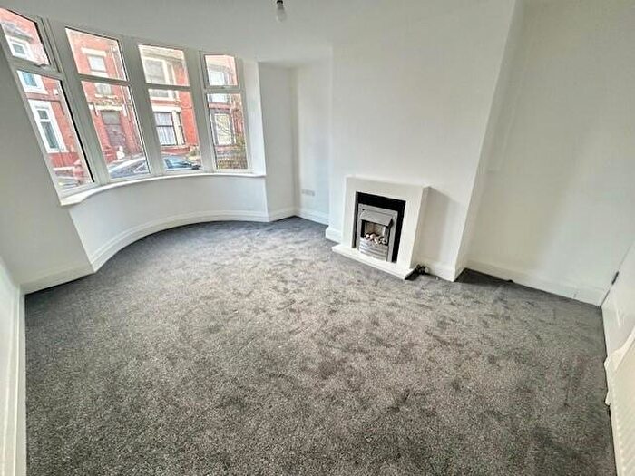 1 Bedroom Apartment To Rent In Osborne Road, Blackpool, FY4