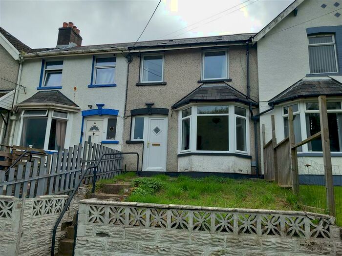 2 Bedroom House To Rent In Maple Terrace, Abercwmboi, Aberdare, CF44