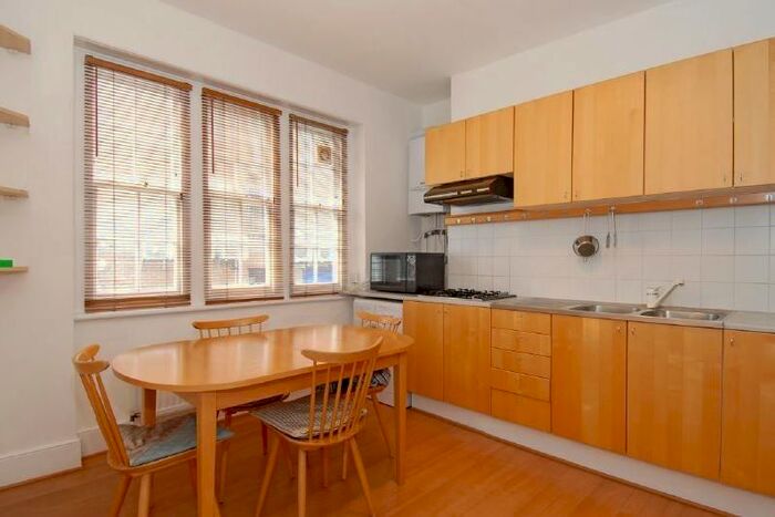 1 Bedroom Flat To Rent In Lisson Street, London, NW1