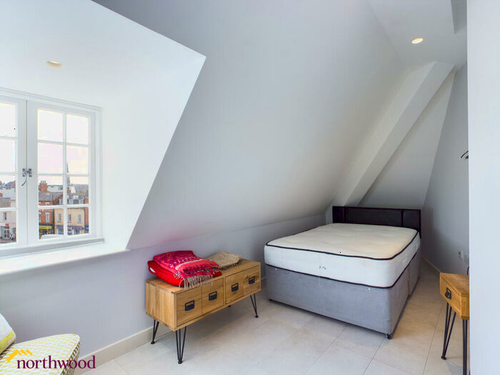 Studio To Rent In Horse Fair, Banbury, OX16