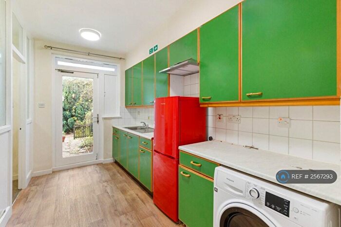 1 Bedroom Flat To Rent In Duncombe Road, London, N19