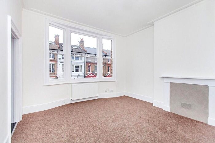 2 Bedroom Apartment To Rent In Birchington Road, Kilburn, NW6