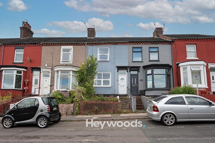 4 Bedroom Terraced House For Sale In Spark Terrace, Stoke-On-Trent, ST4