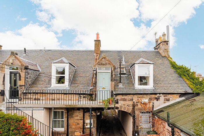 1 Bedroom Cottage For Sale In Manse Road, Edinburgh, EH12