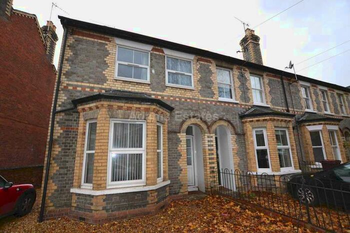 5 Bedroom End Of Terrace House To Rent In Erleigh Road, Reading, RG1