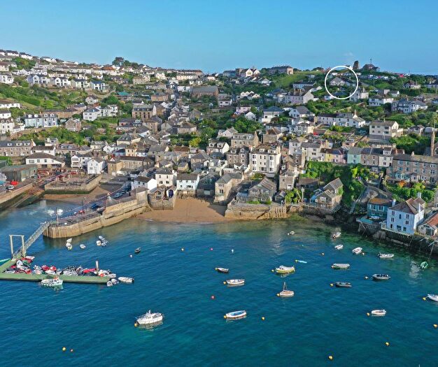 3 Bedroom Detached Bungalow For Sale In St. Saviours Hill, Polruan, Fowey, PL23