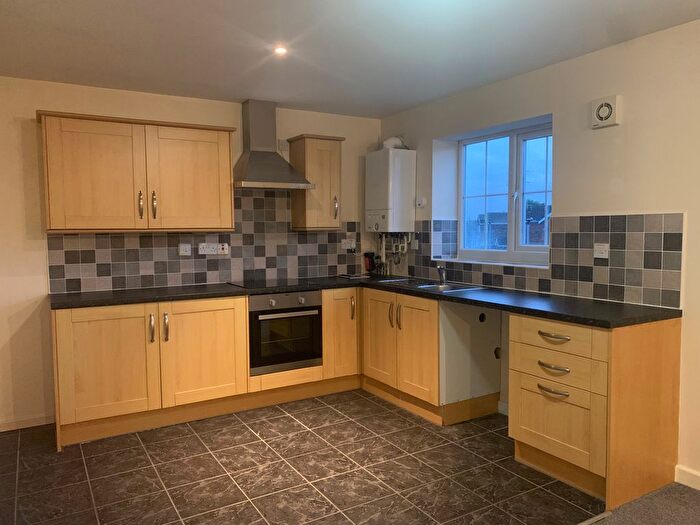 2 Bedroom Flat To Rent In Manor Fields Close, Rotherham, S61