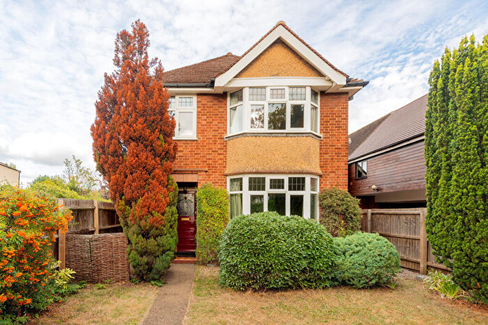 3 Bedroom Detached House For Sale In Shelford Road, Cambridge, CB2