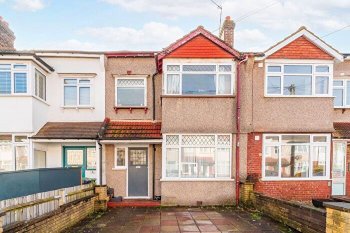 3 Bedroom Terraced House For Sale In Runnymede Crescent, Streatham Vale, London, SW16