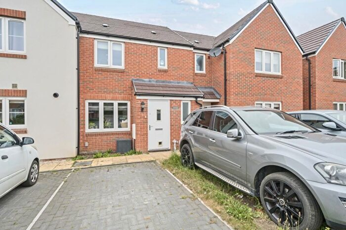 2 Bedroom Terraced House For Sale In Sutton Courtenay, Oxfordshire, OX14