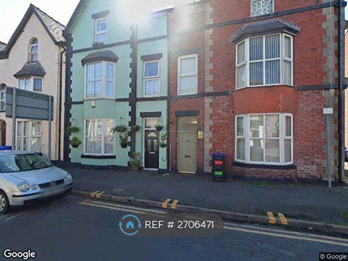 1 Bedroom Flat To Rent In Kinmel Street, Rhyl, LL18